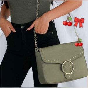Lulu's "Andrea" Purse Olive Green w/Gold Chain  New